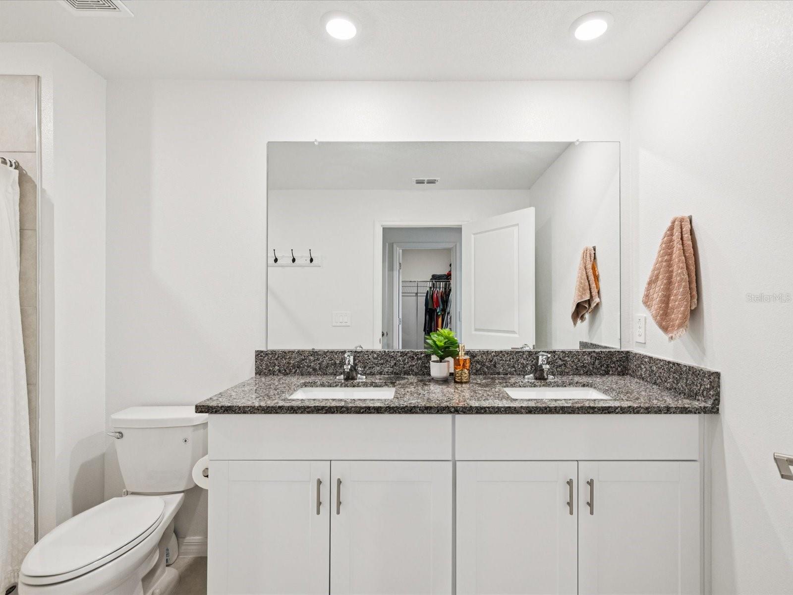 Image 20 of 46 For 8315 Corner Pine Way