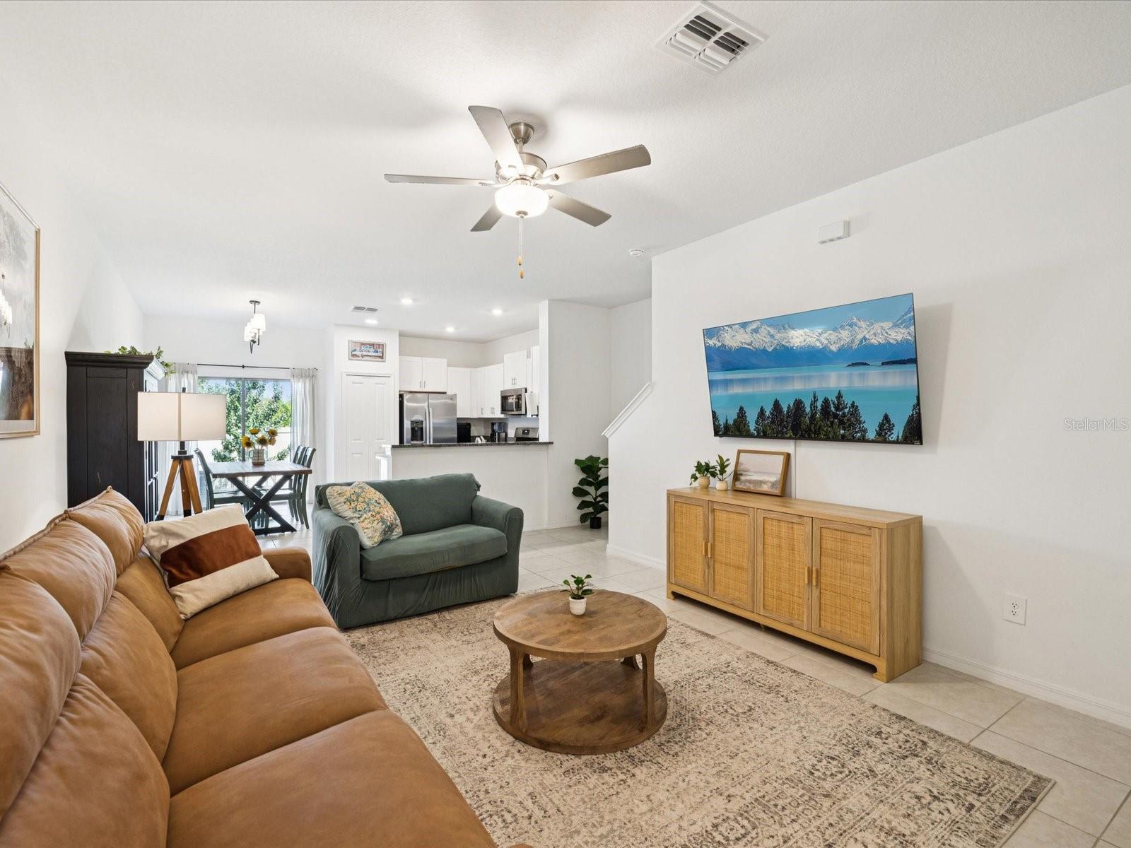 Image 3 of 46 For 8315 Corner Pine Way