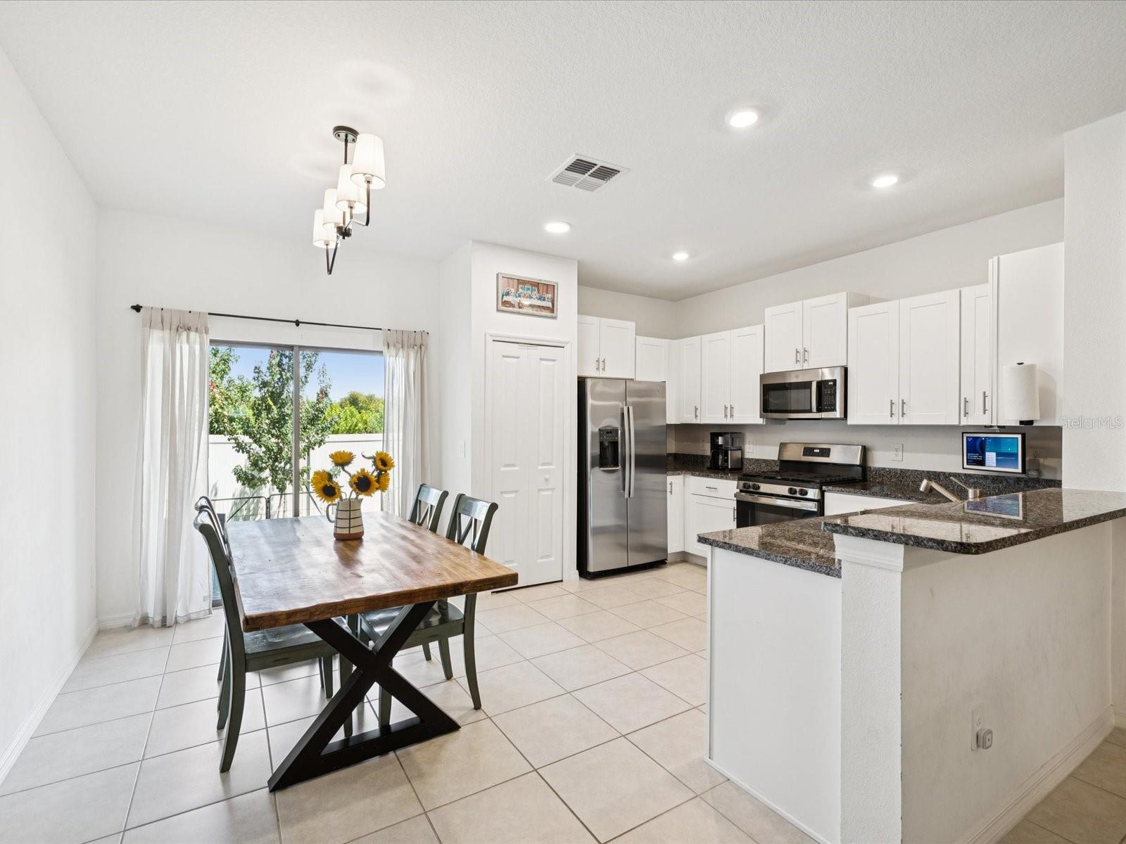 Image 6 of 46 For 8315 Corner Pine Way