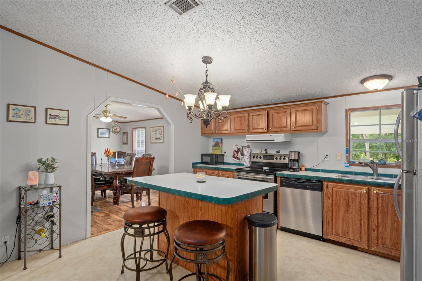 Image 20 of 61 For 27167 Popiel Road