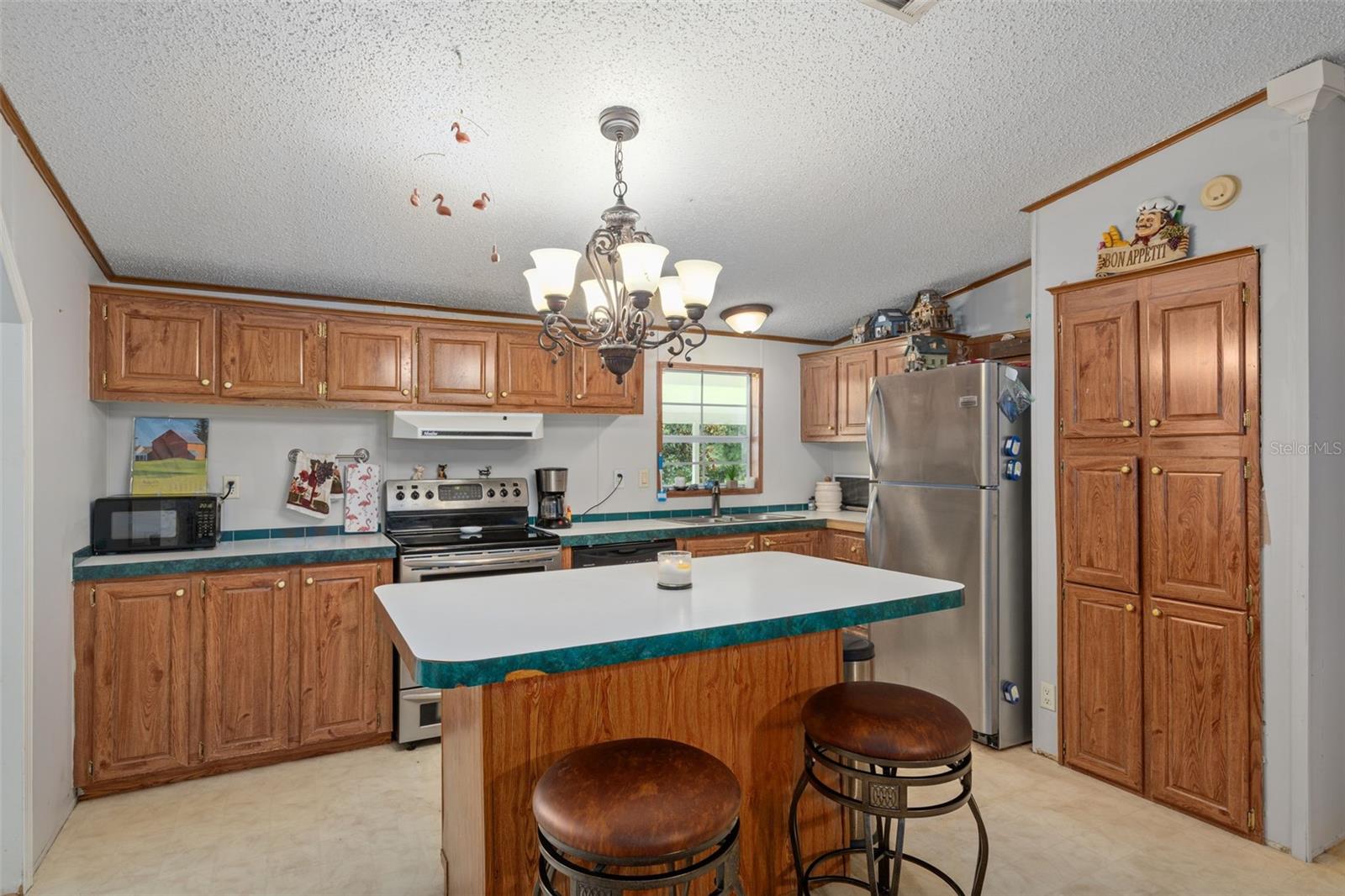 Image 22 of 61 For 27167 Popiel Road