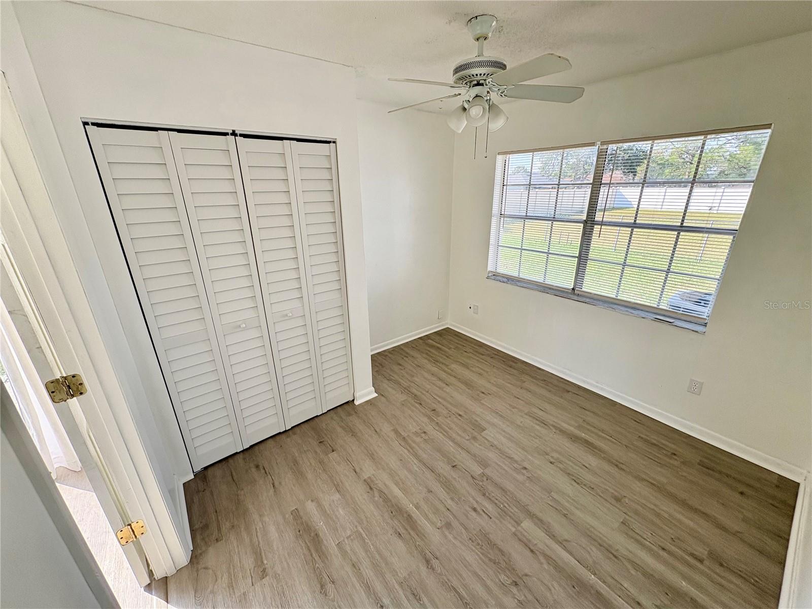 Image 14 of 18 For 5389 Mariner Boulevard