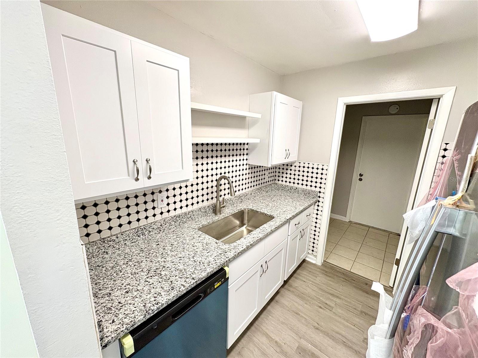 Image 9 of 18 For 5389 Mariner Boulevard