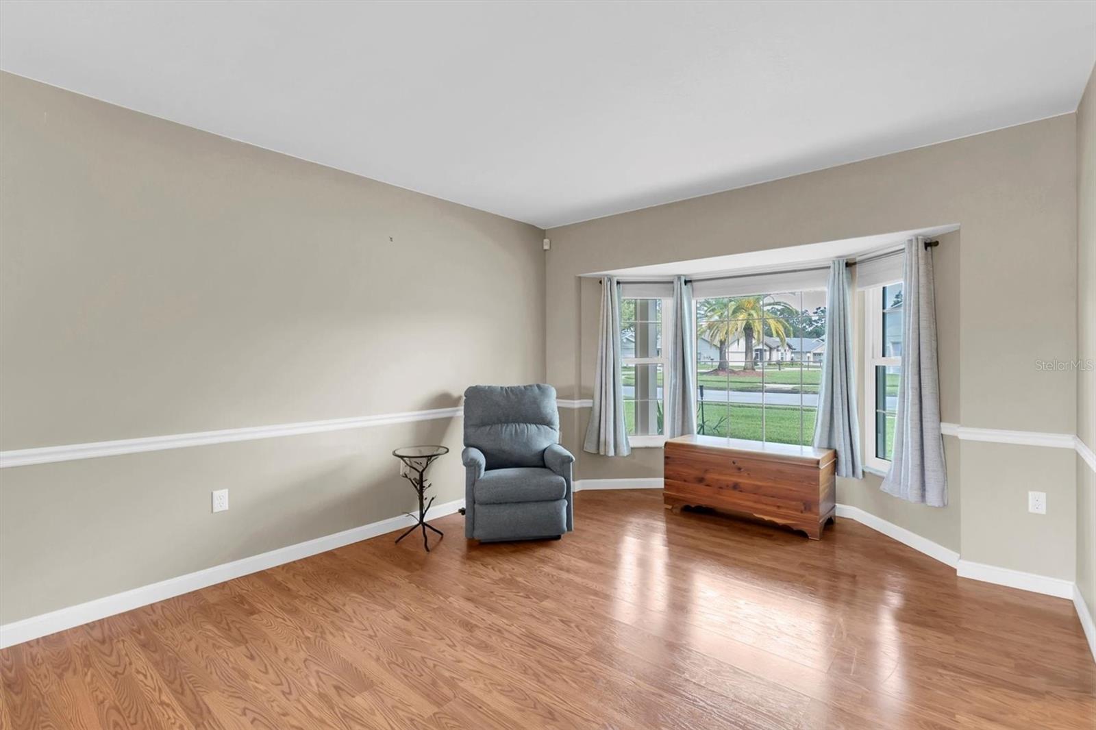 Listing photo id 14 for 10689 Fallen Leaf Lane