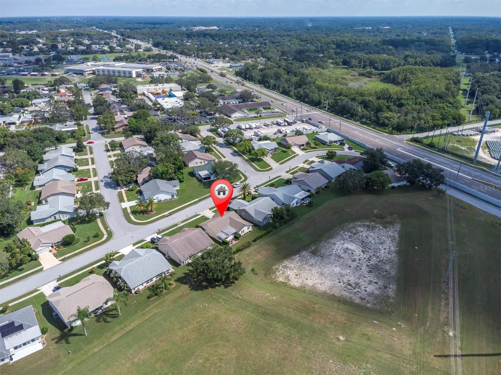 Listing photo id 34 for 10689 Fallen Leaf Lane