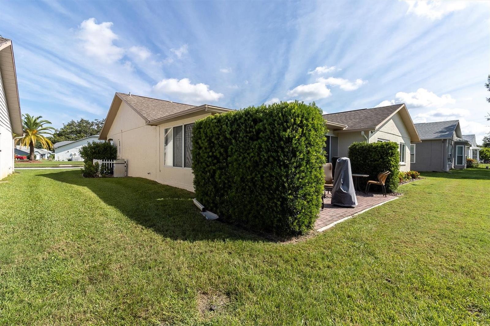 Listing photo id 37 for 10689 Fallen Leaf Lane