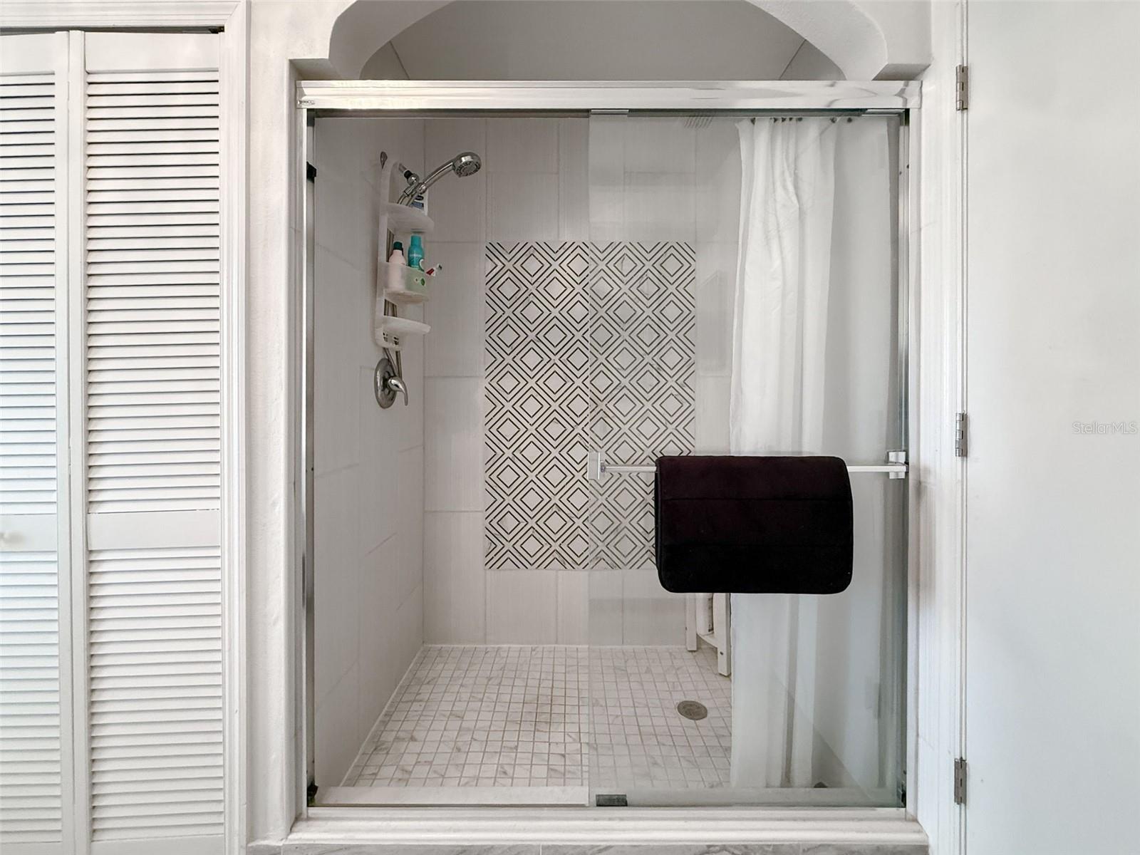 Image 37 of 84 For 3344 Gardenia Drive