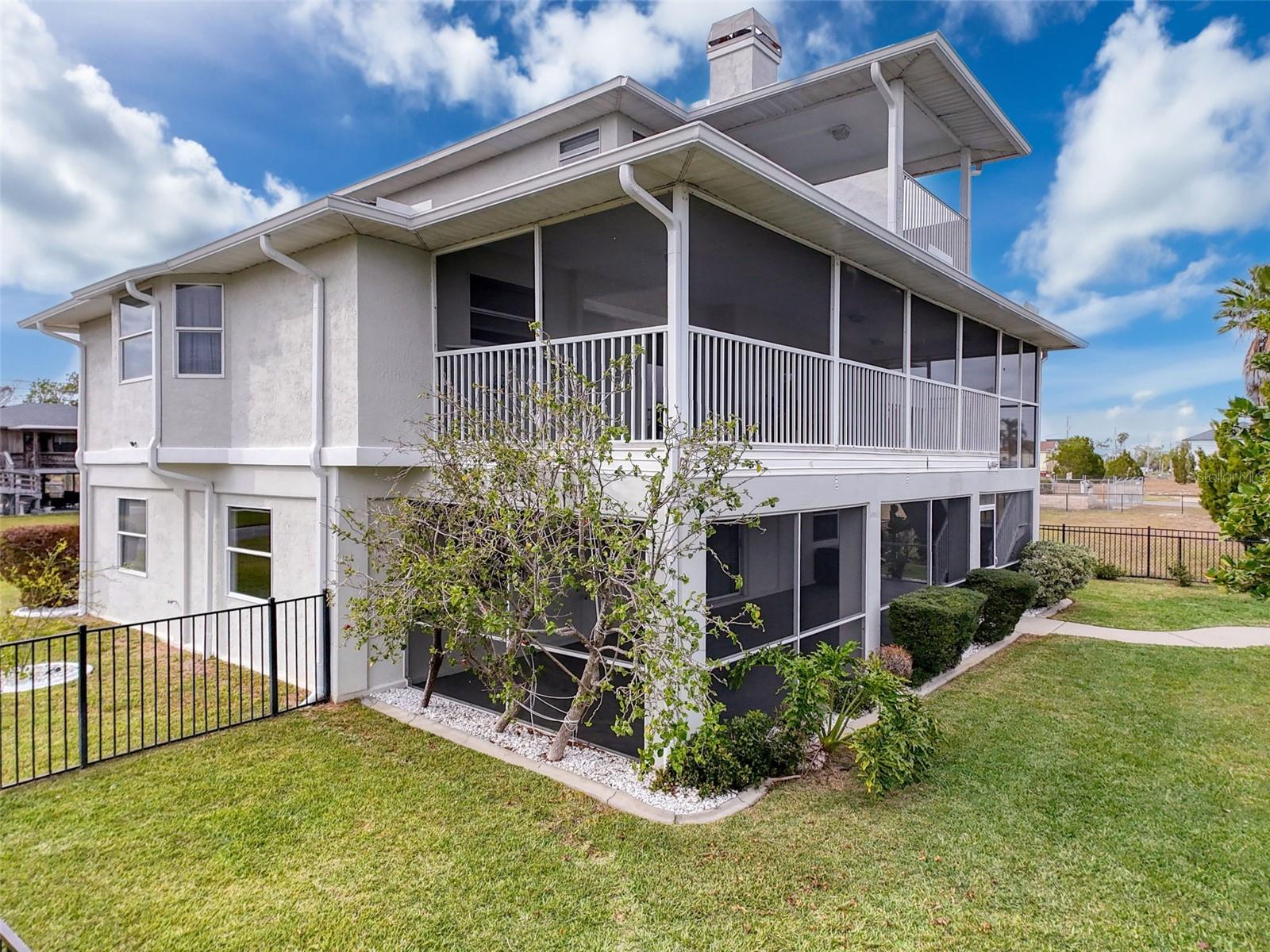 Image 76 of 84 For 3344 Gardenia Drive