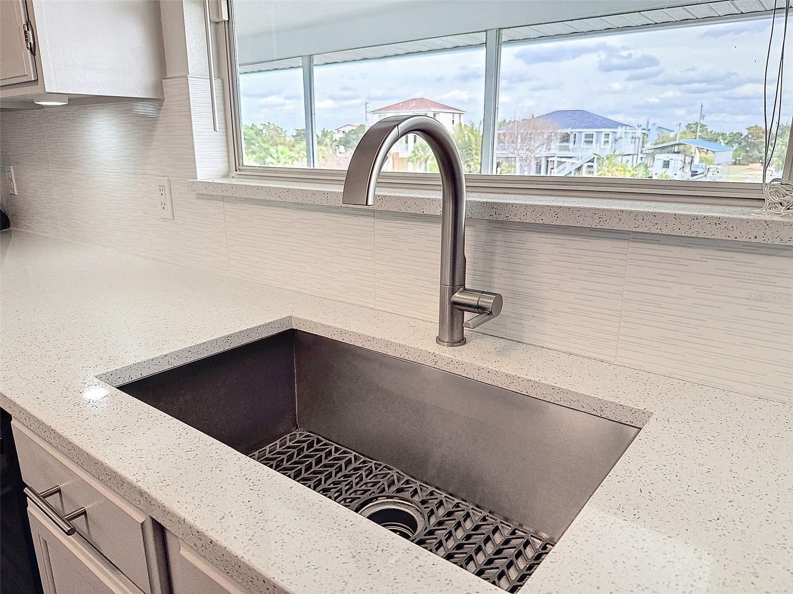 Image 9 of 84 For 3344 Gardenia Drive