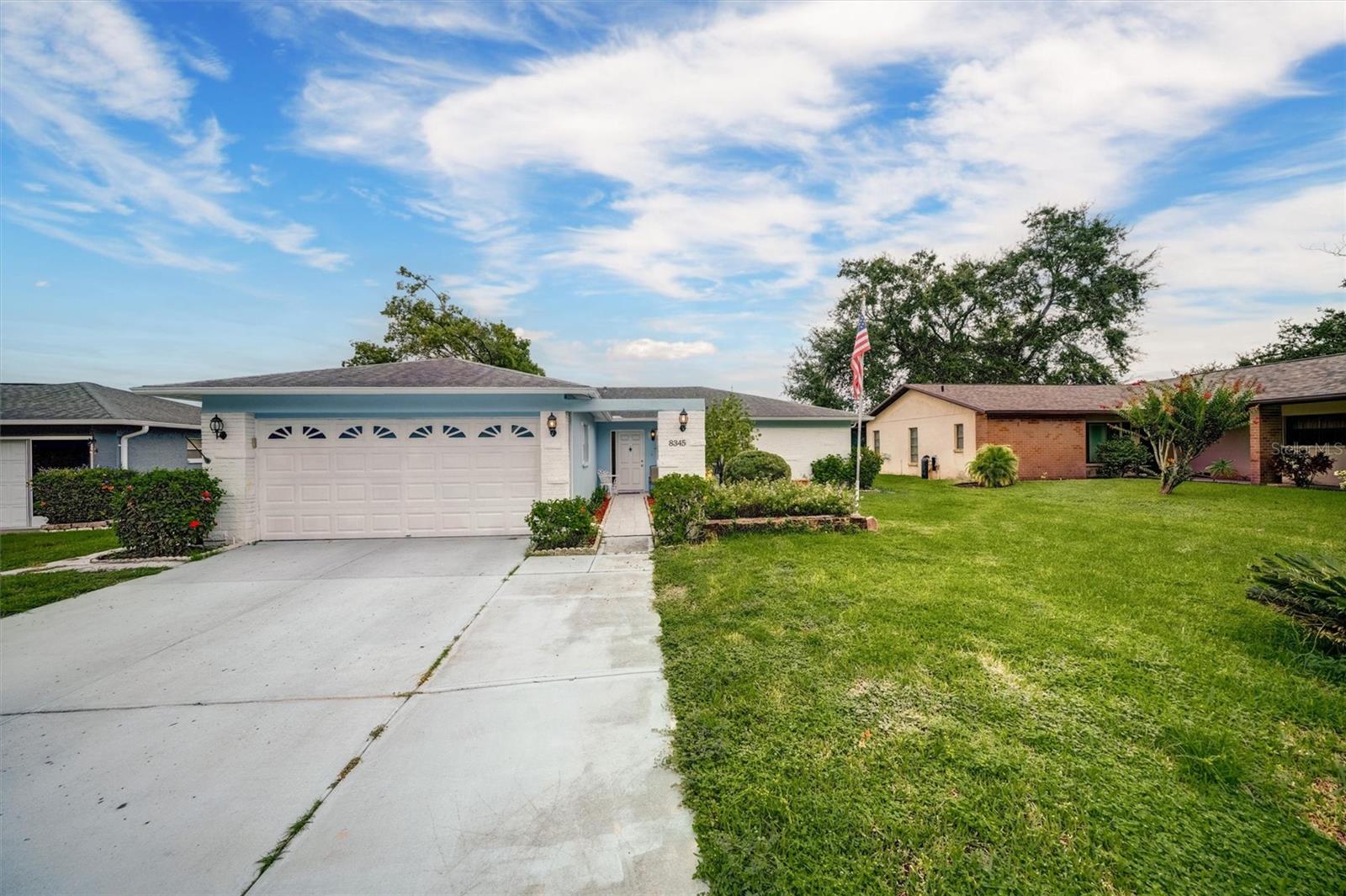 Listing photo id 0 for 8345 Elgin Drive
