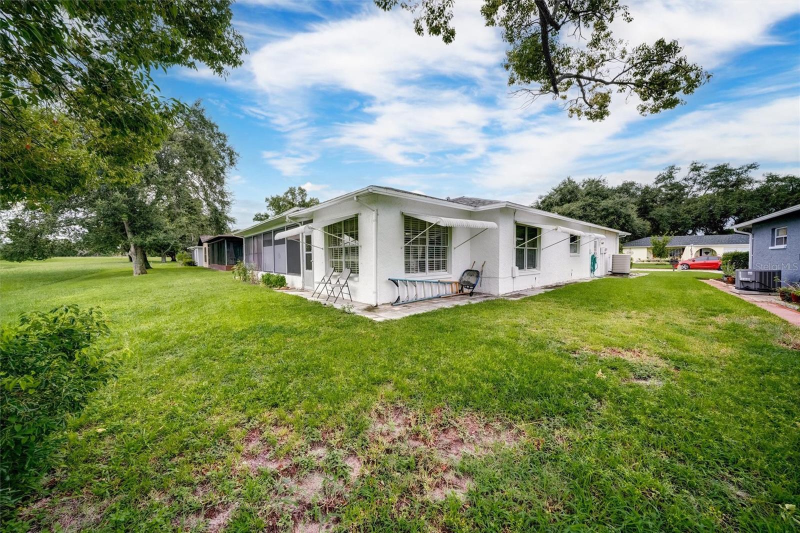 Listing photo id 30 for 8345 Elgin Drive