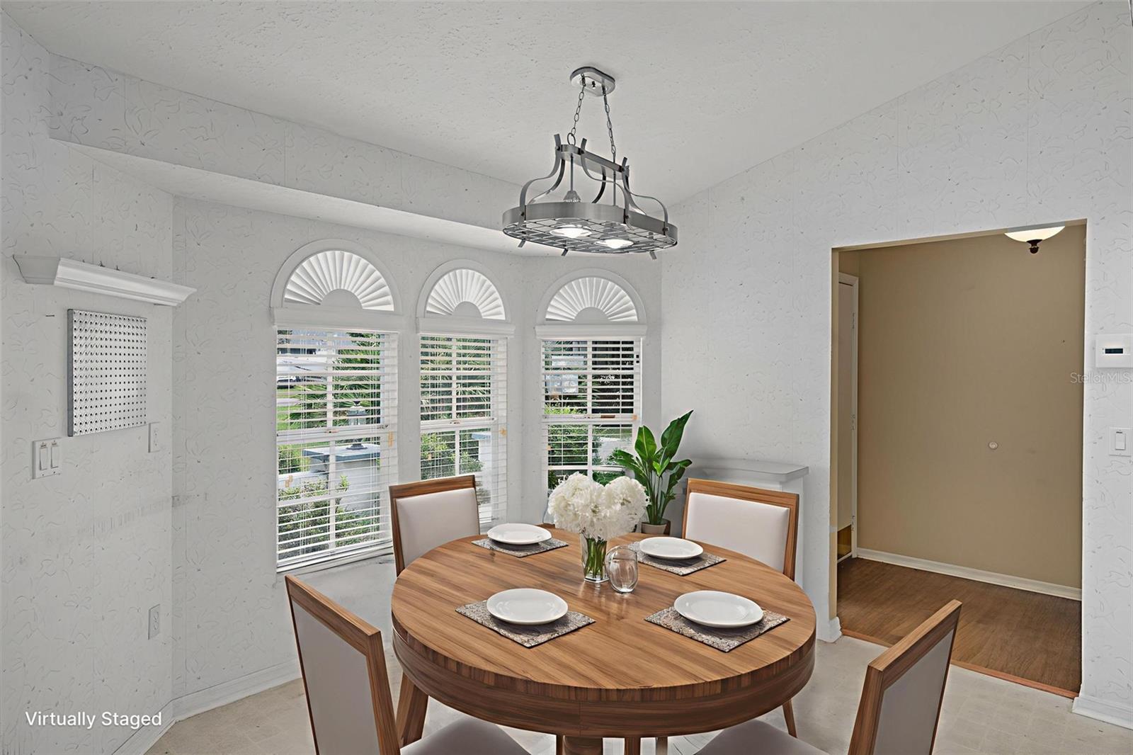Image 16 of 40 For 5347 Harbinger Road