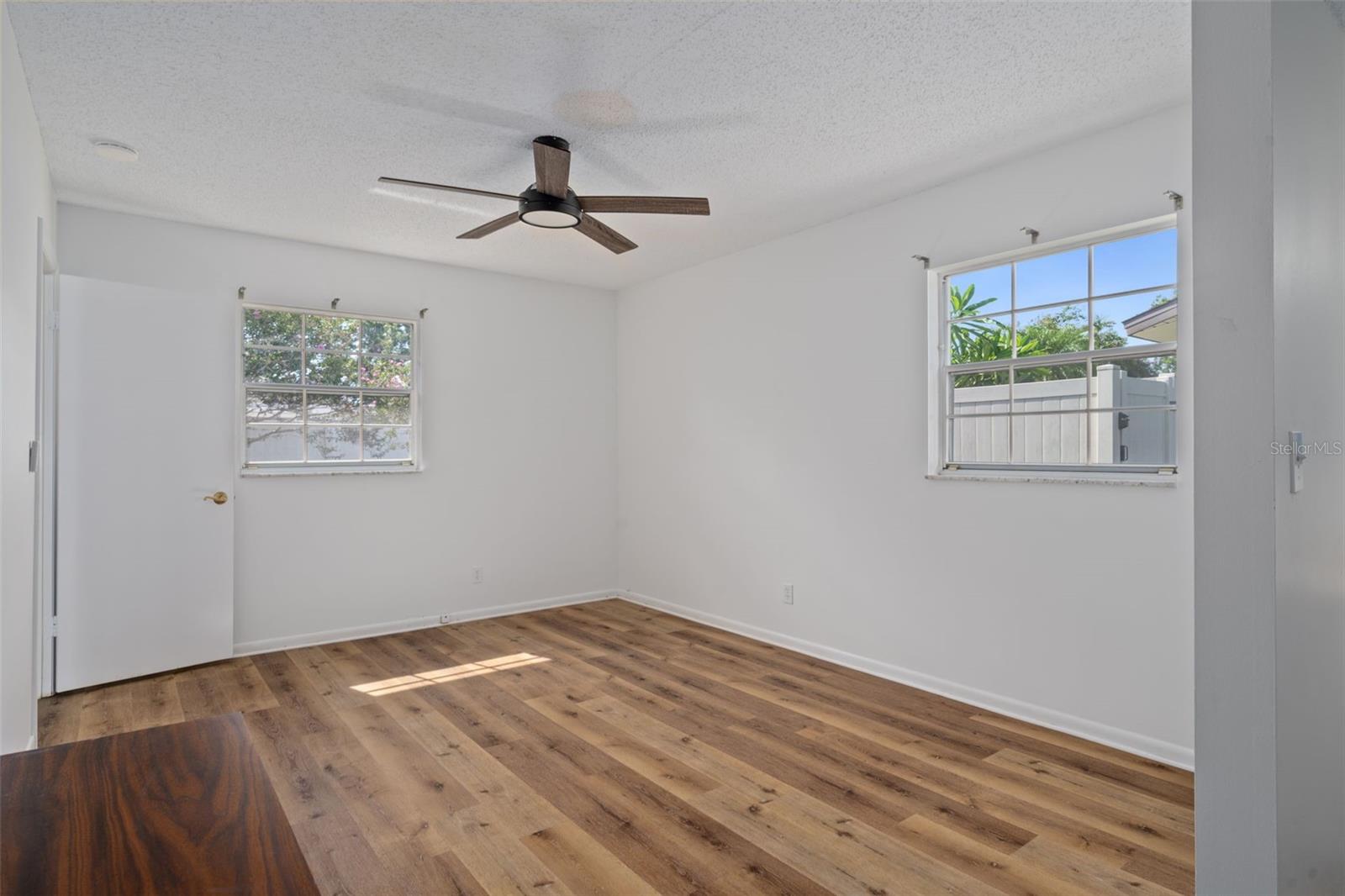 Image 13 of 42 For 8906 124th Street N