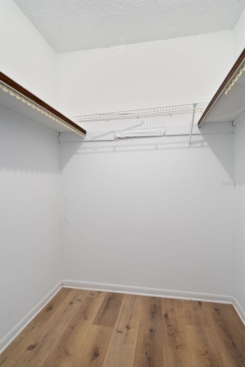 Image 18 of 42 For 8906 124th Street N