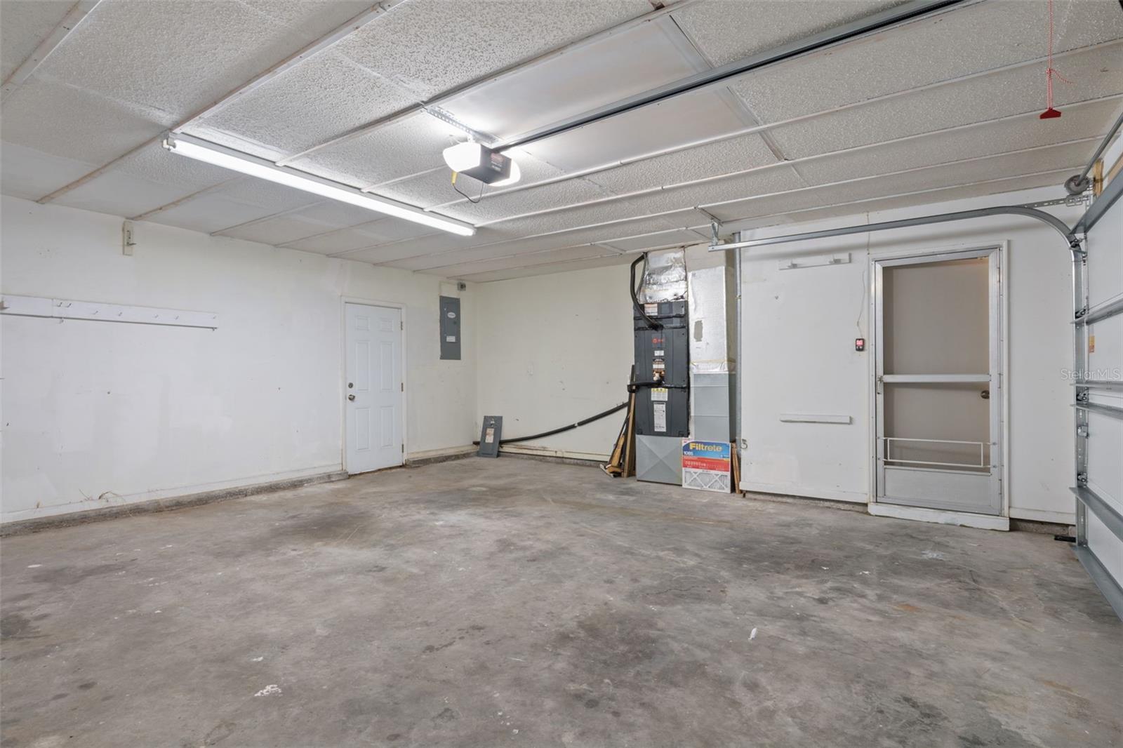 Image 36 of 42 For 8906 124th Street N