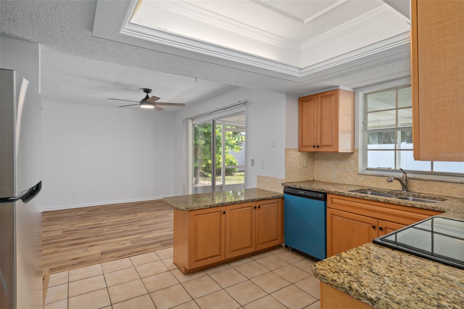 Image 4 of 42 For 8906 124th Street N