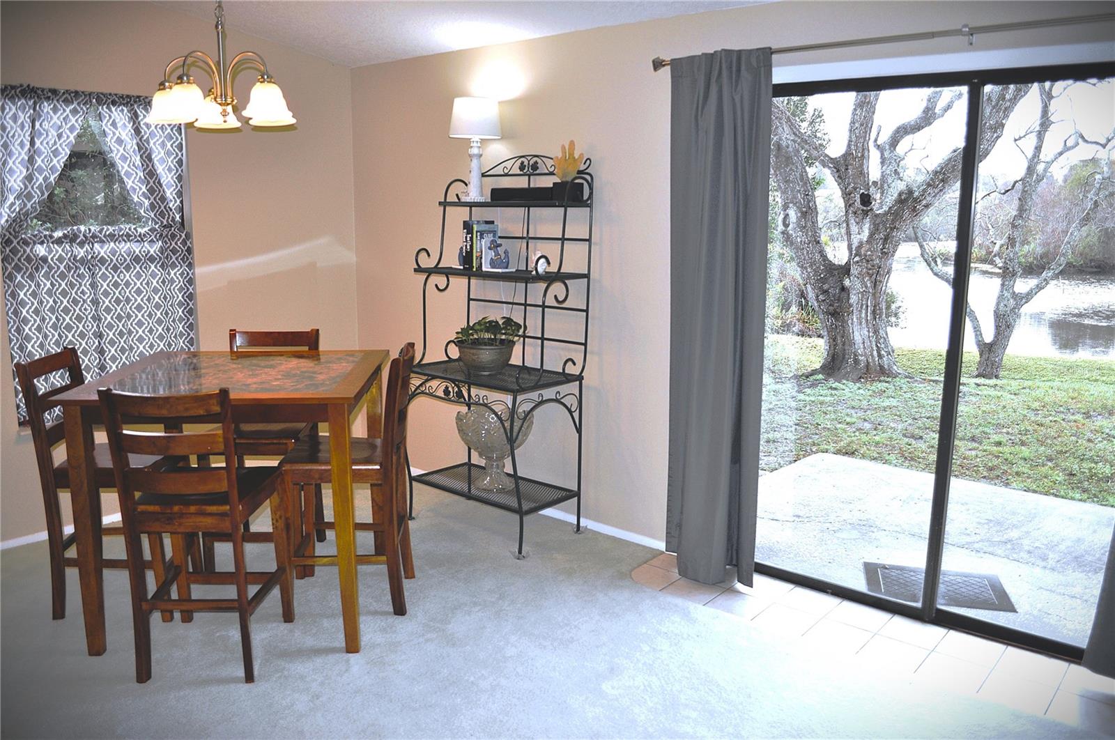 Image 8 of 18 For 718 Merlins Court