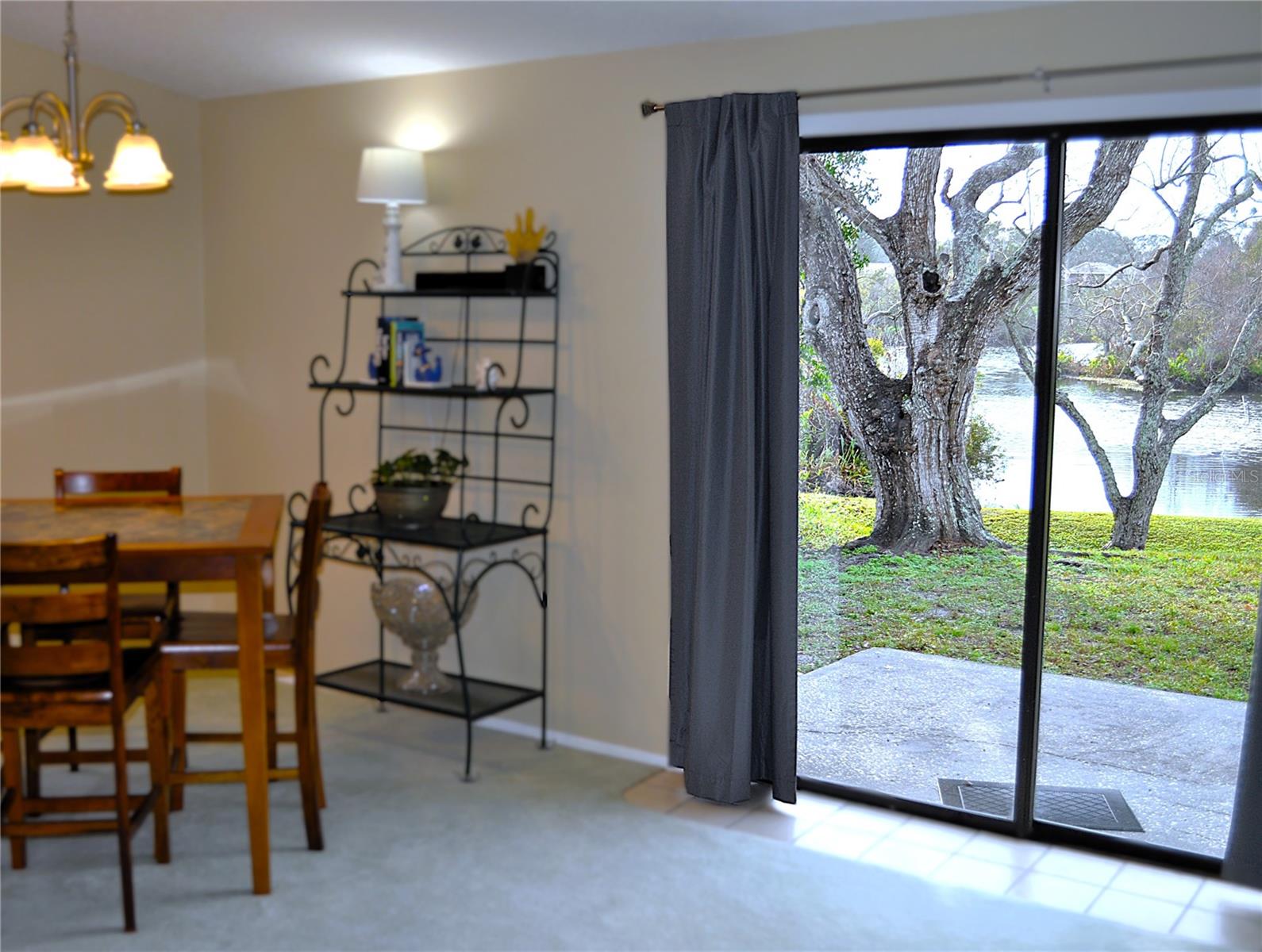 Image 9 of 18 For 718 Merlins Court