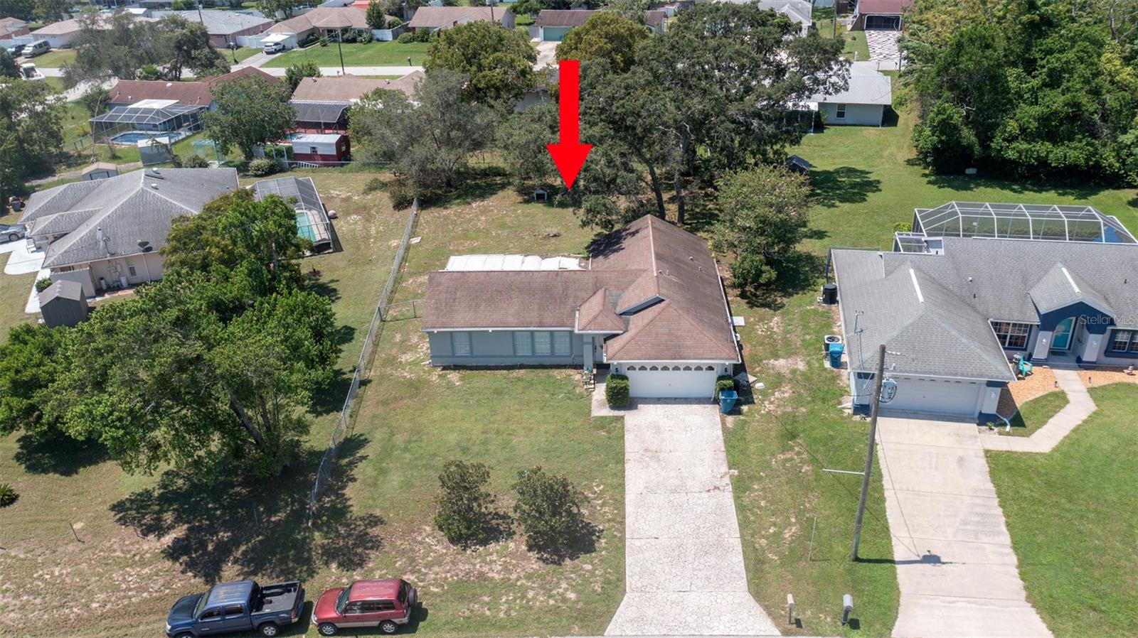 Listing photo id 0 for 4535 Augustine Road
