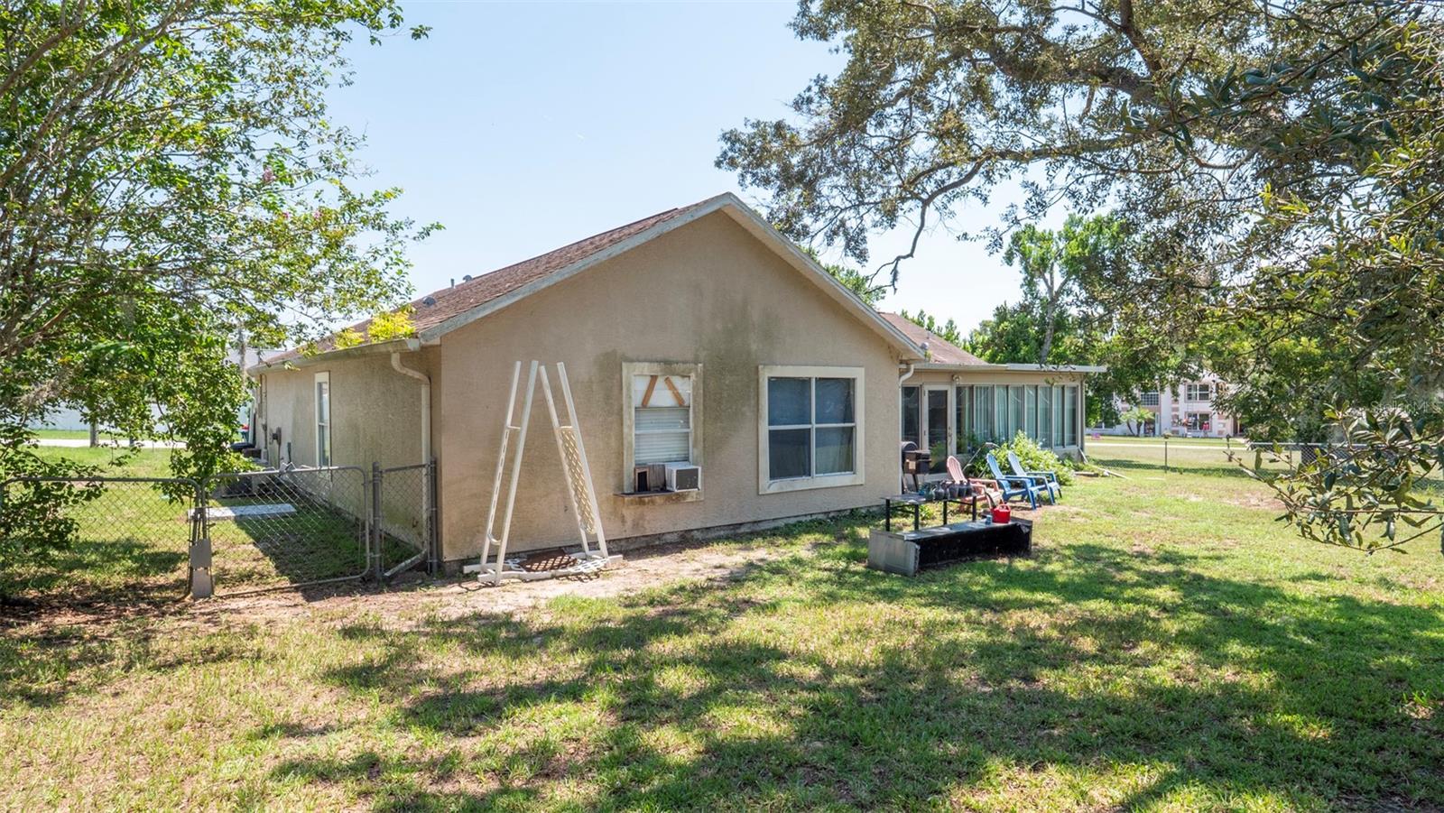 Listing photo id 22 for 4535 Augustine Road