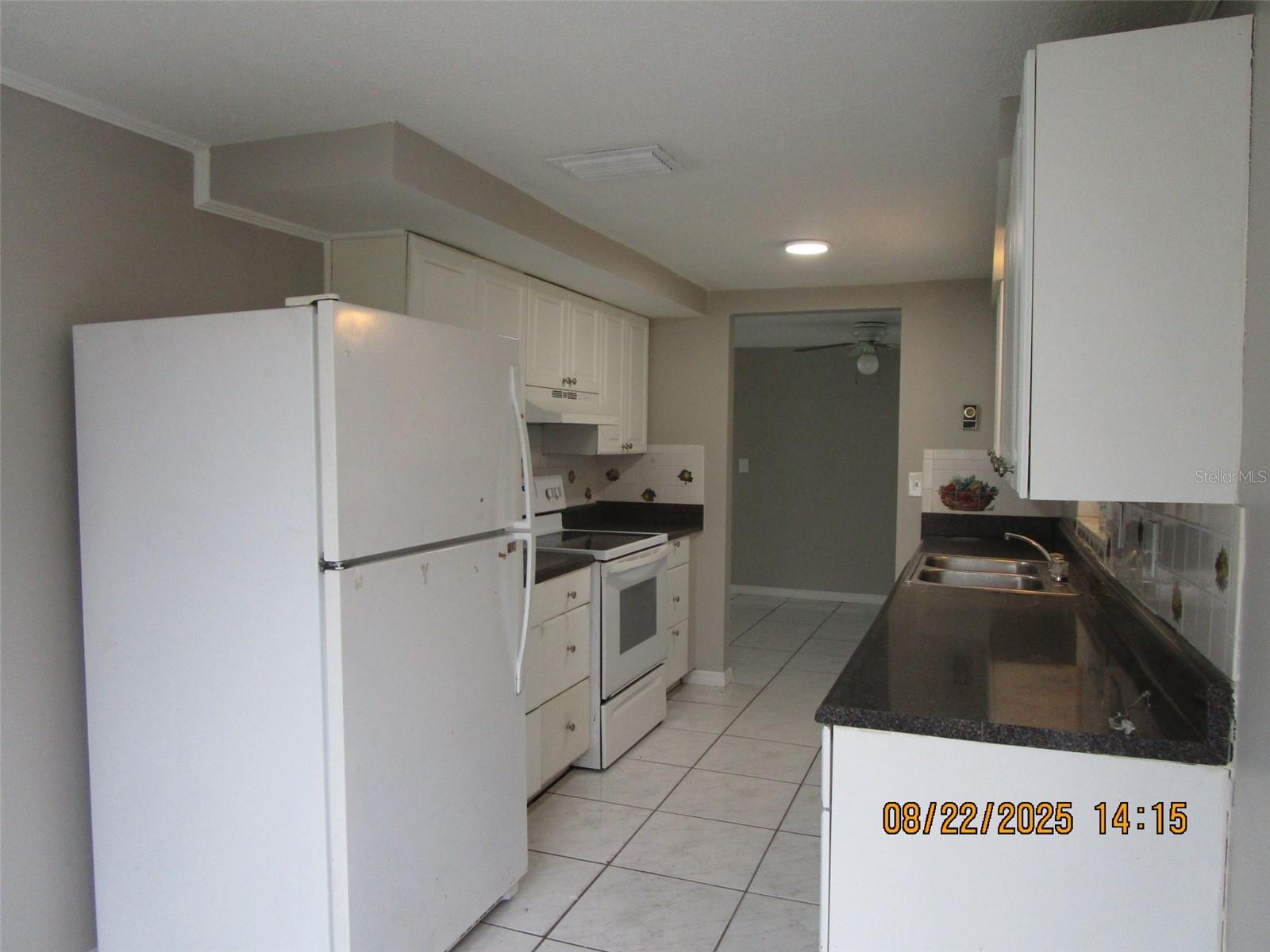 Image 20 of 26 For 1155 Royalwood Drive