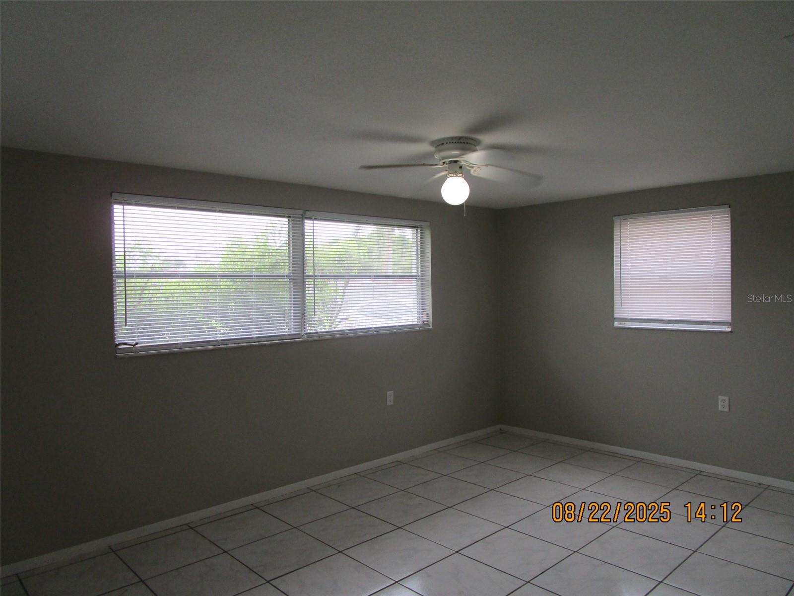 Image 5 of 26 For 1155 Royalwood Drive