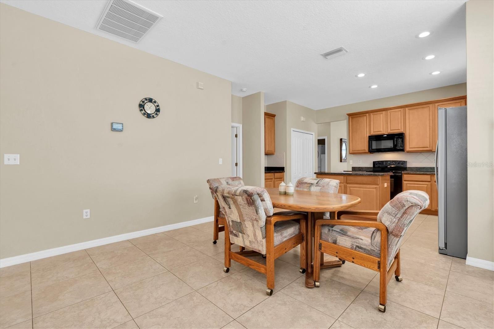 Image 16 of 53 For 12148 Colony Lakes Boulevard