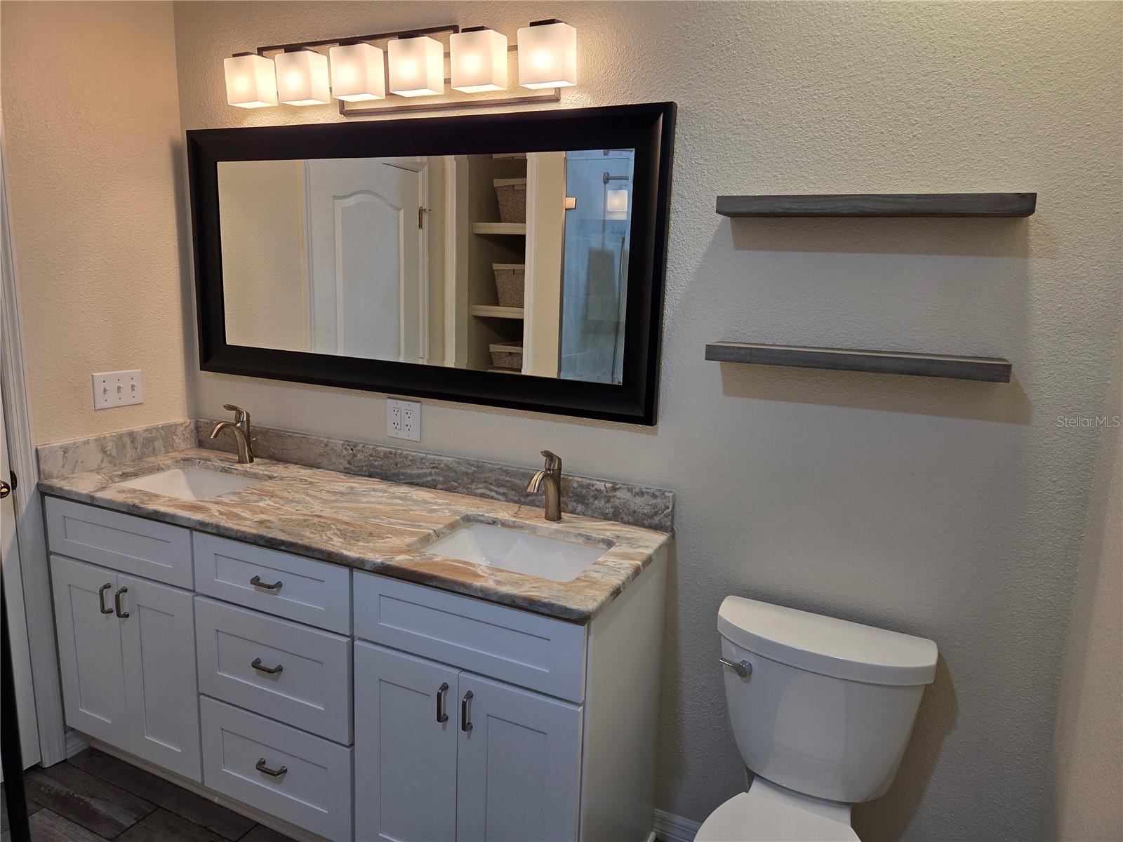 Image 21 of 53 For 12148 Colony Lakes Boulevard