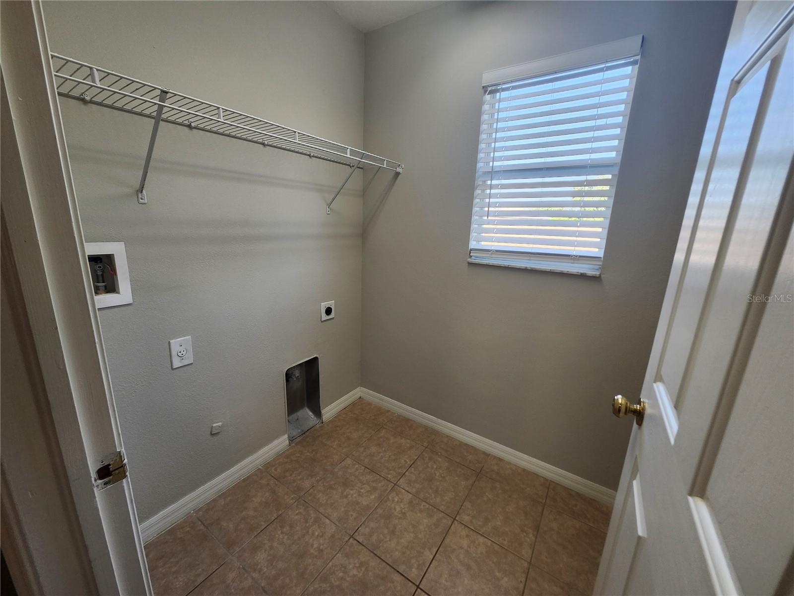 Image 18 of 31 For 12431 White Bluff Road