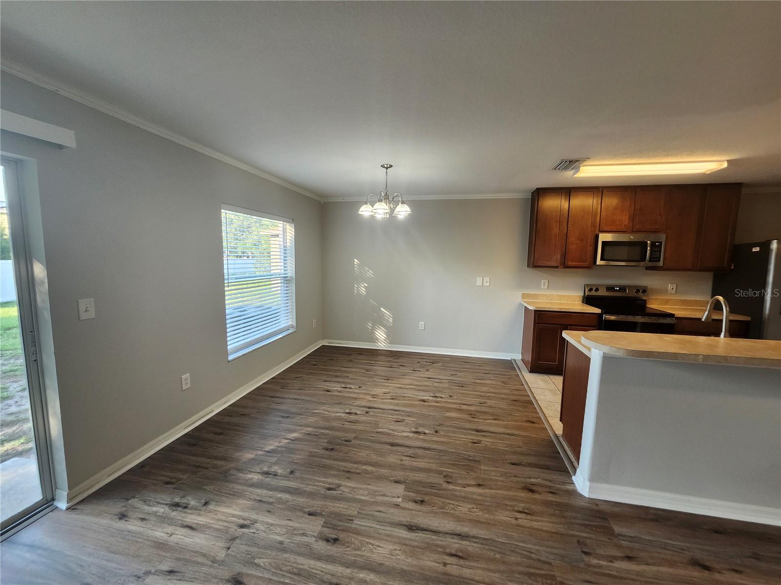 Image 5 of 31 For 12431 White Bluff Road