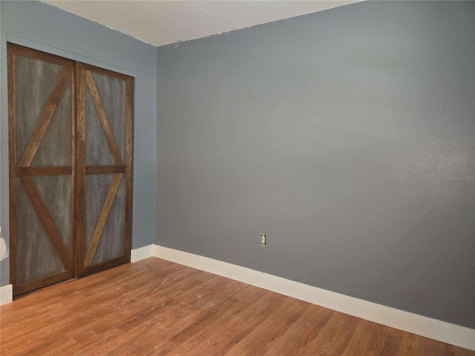 Image 16 of 18 For 17236 Shady Hills Road