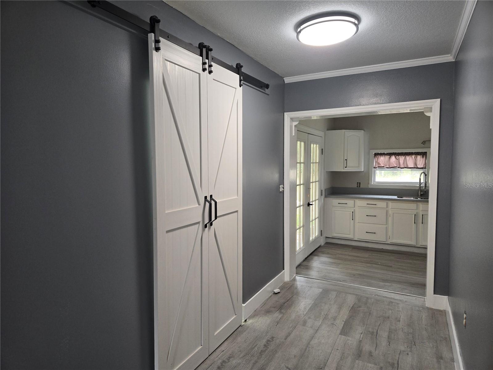 Image 5 of 18 For 17236 Shady Hills Road