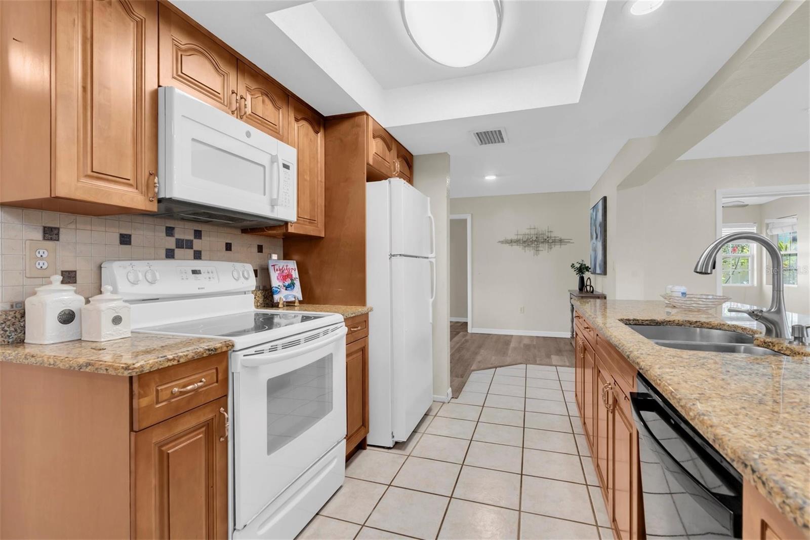 Image 10 of 29 For 3209 Parkway Place