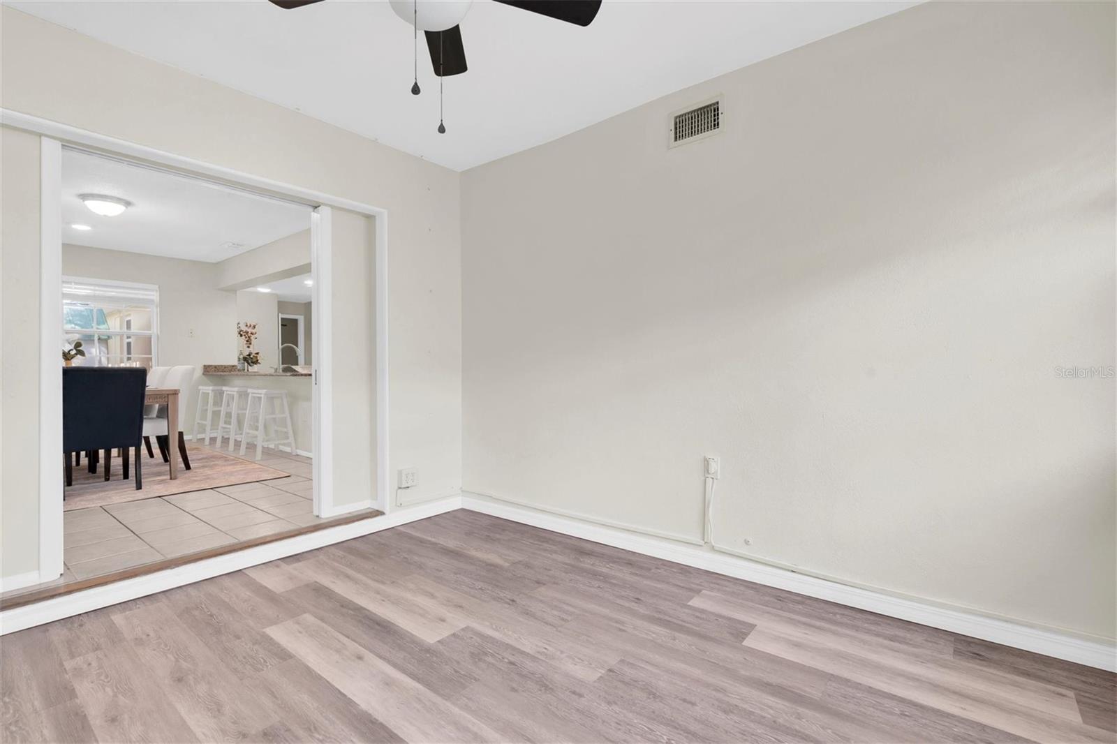 Image 15 of 29 For 3209 Parkway Place
