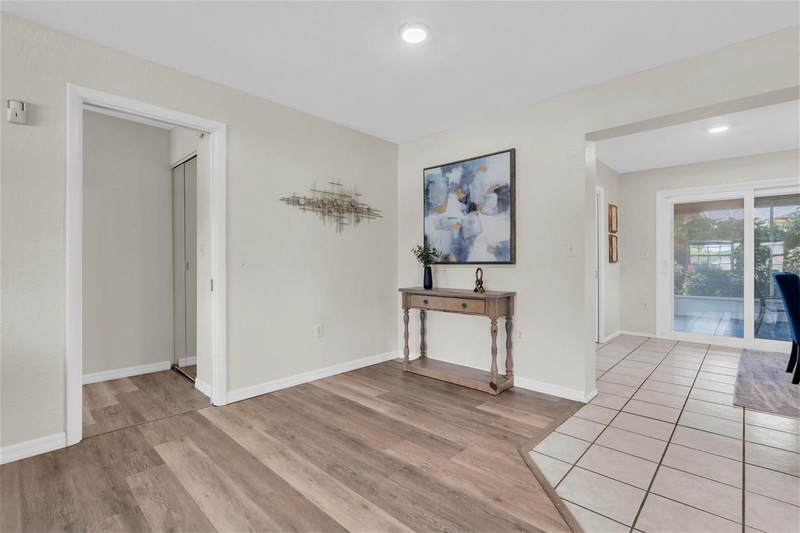 Image 5 of 29 For 3209 Parkway Place