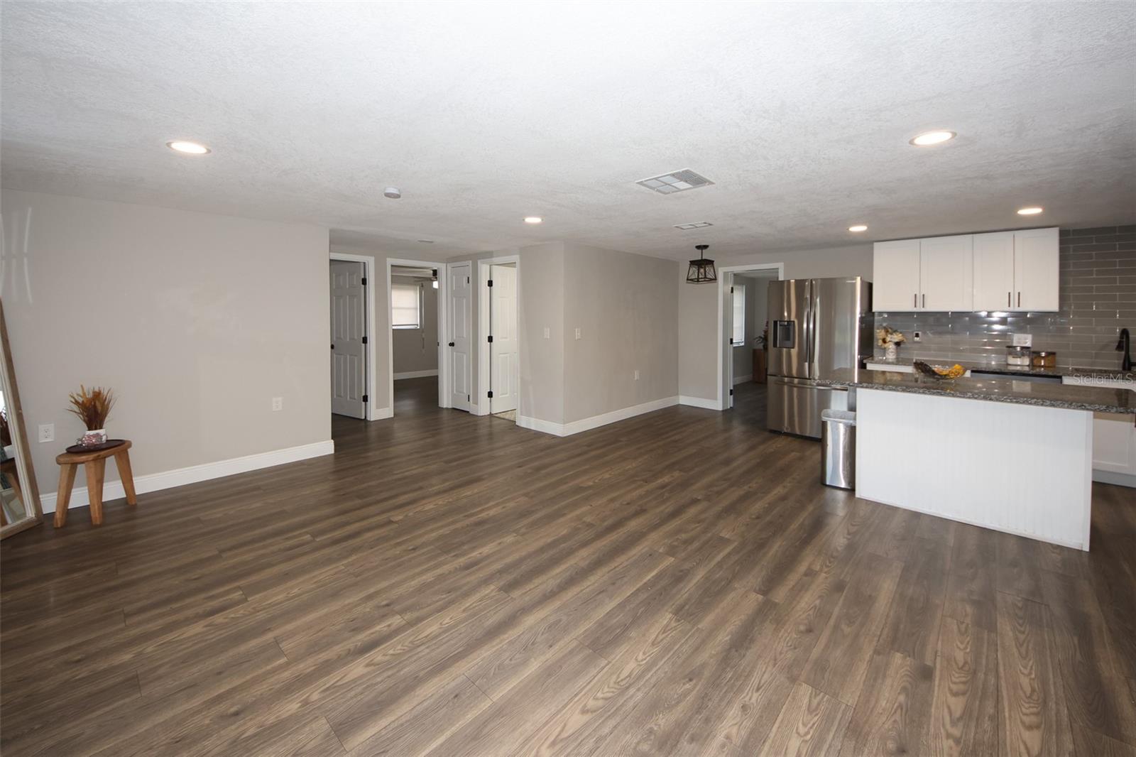 Image 31 of 34 For 1206 Tamarac Drive