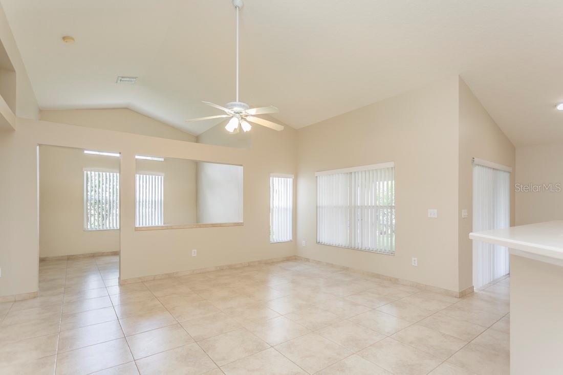 Image 31 of 58 For 23836 Hastings Way
