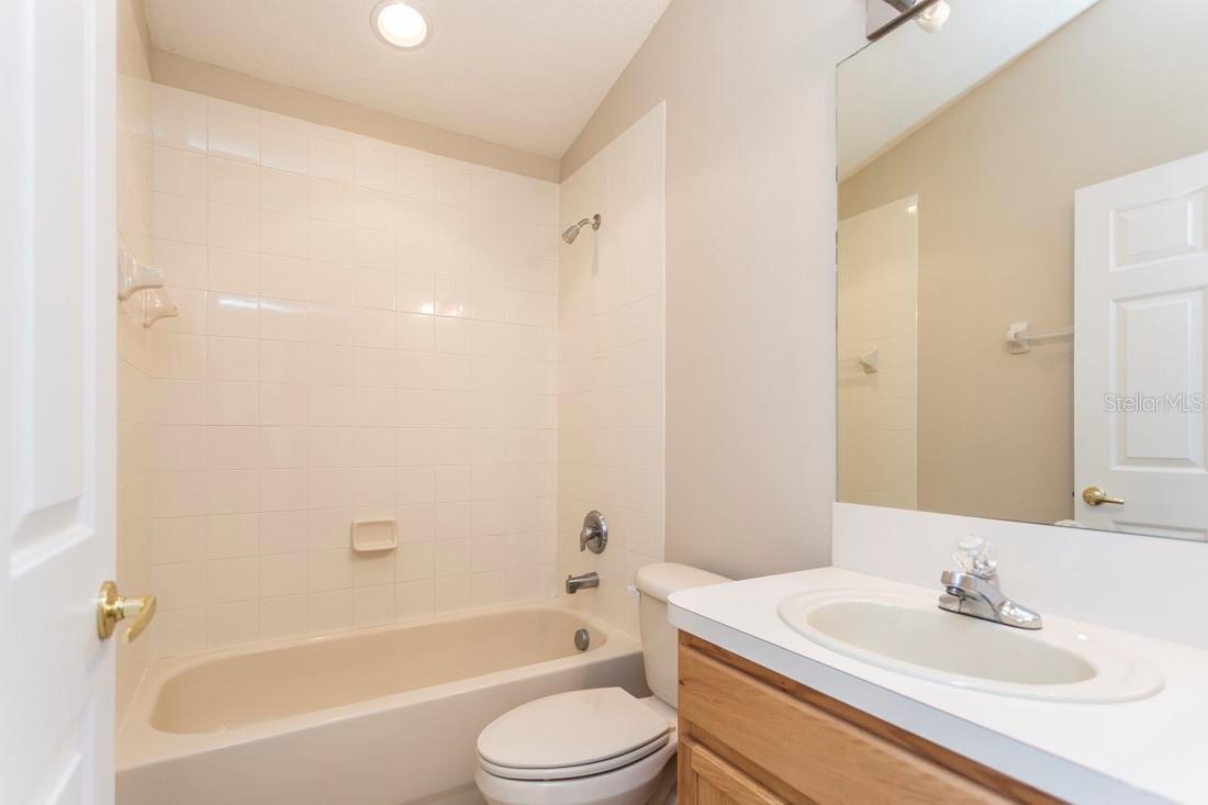 Image 44 of 58 For 23836 Hastings Way