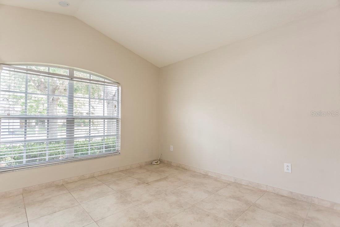 Image 46 of 58 For 23836 Hastings Way