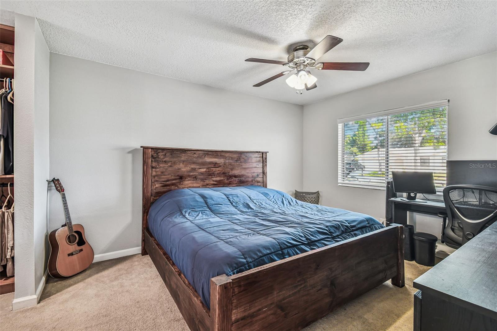 Listing photo id 18 for 8104 Candlewoode Drive