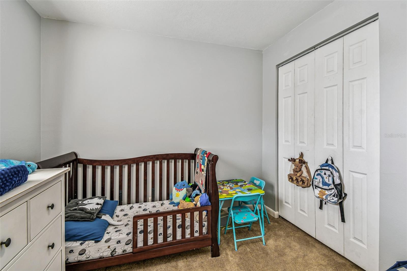 Listing photo id 24 for 8104 Candlewoode Drive