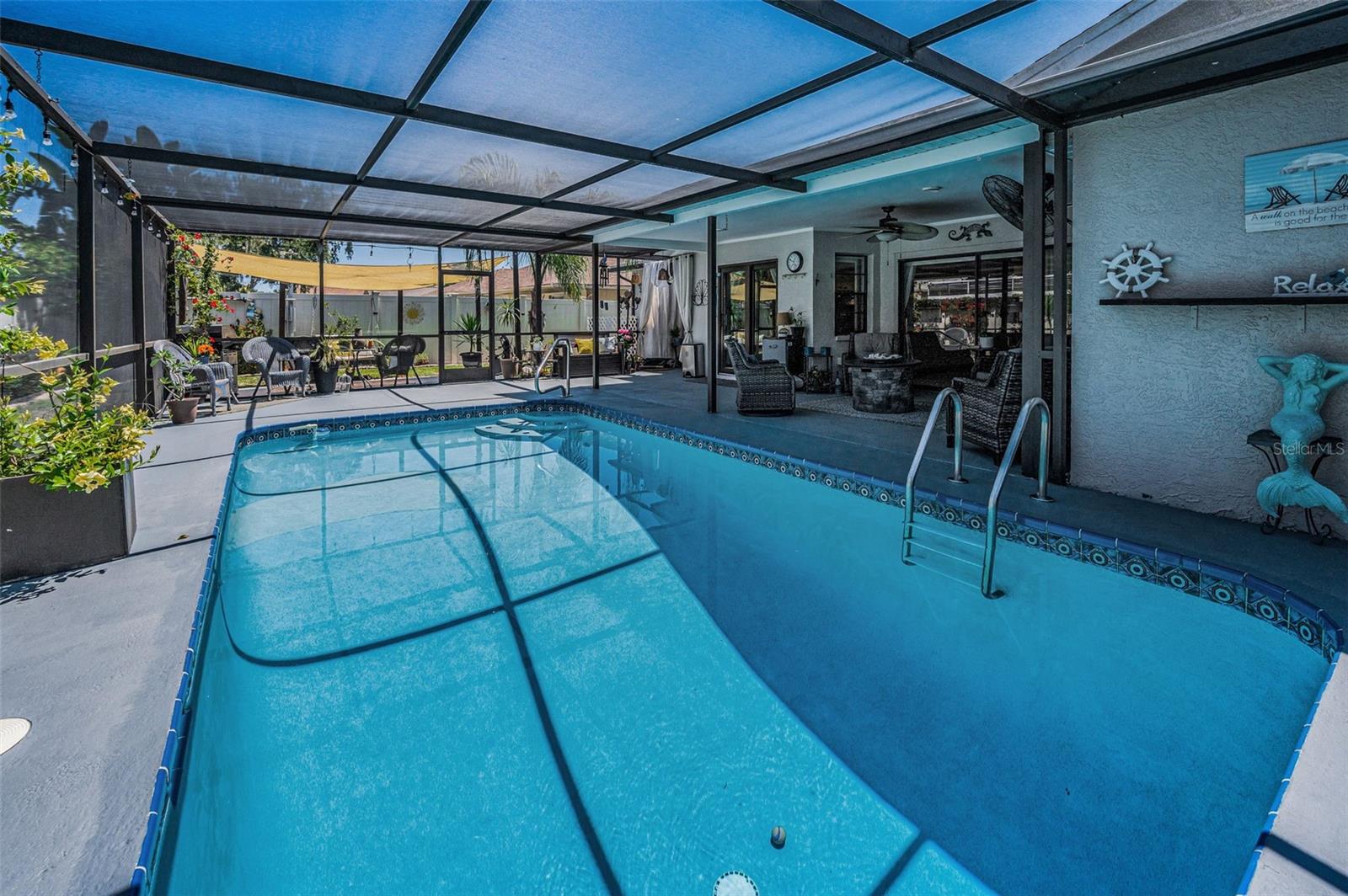 Image 49 of 67 For 9525 Via Segovia