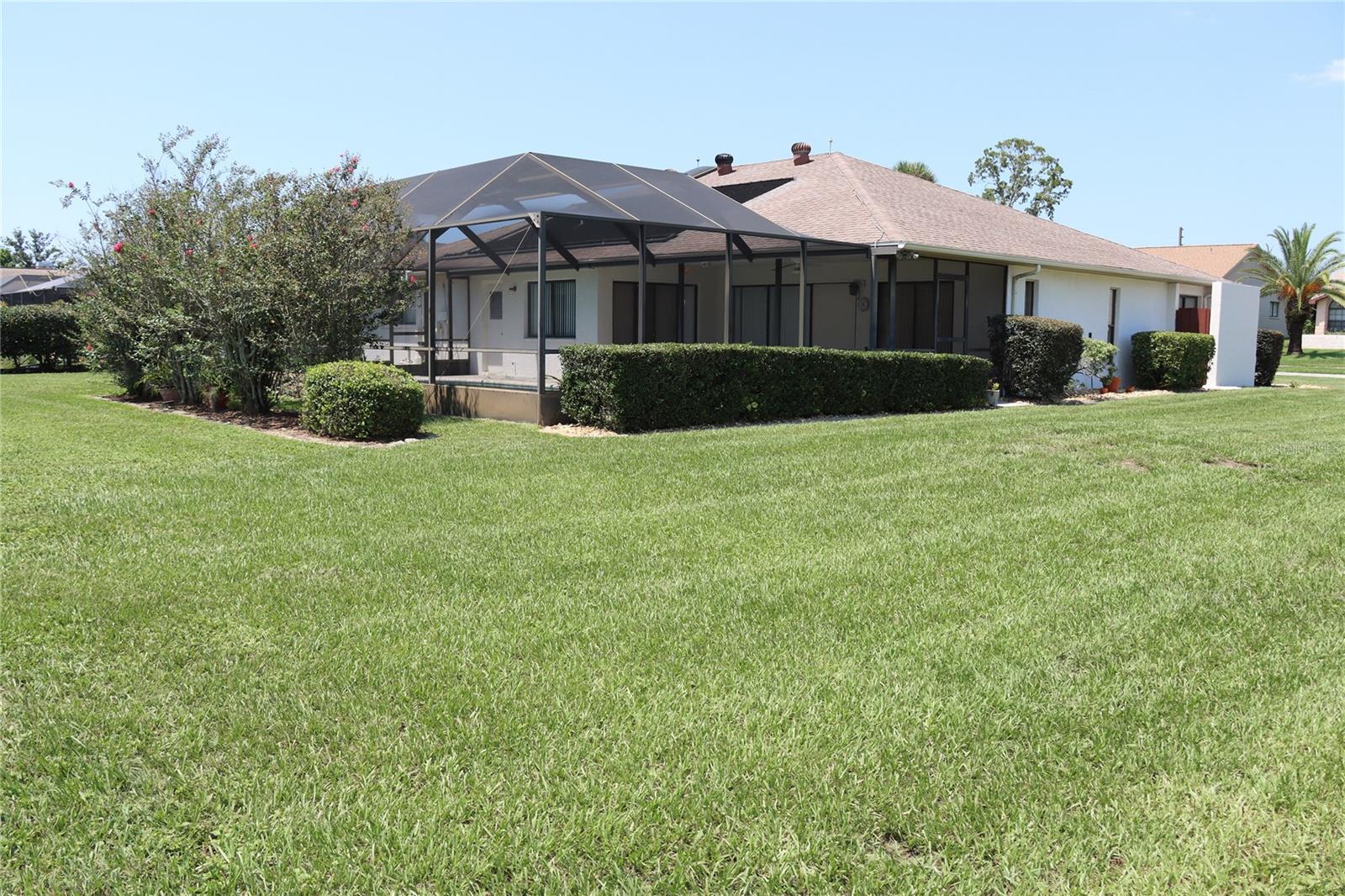 Image 13 of 73 For 1514 Overland Drive
