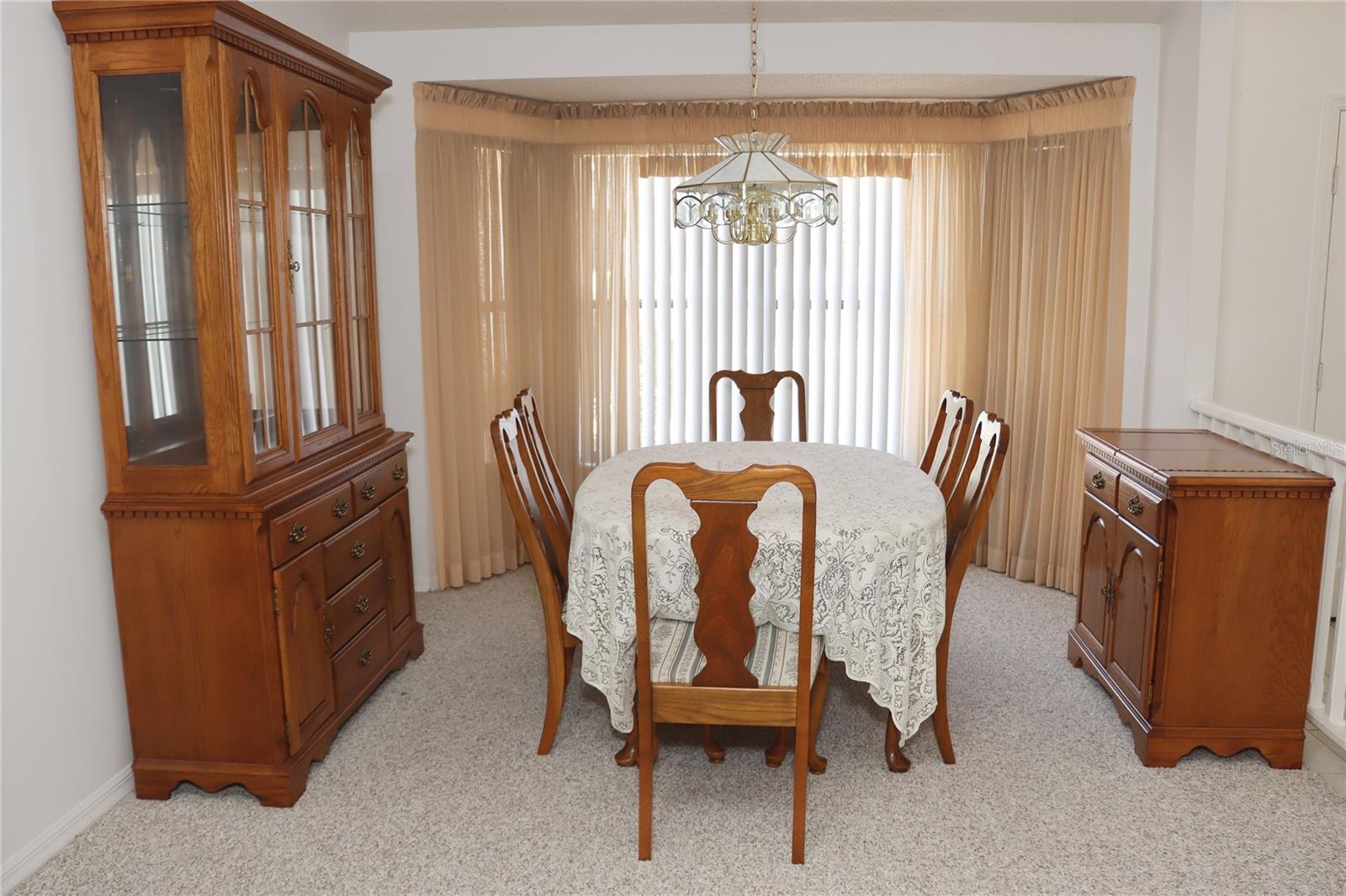 Image 34 of 73 For 1514 Overland Drive