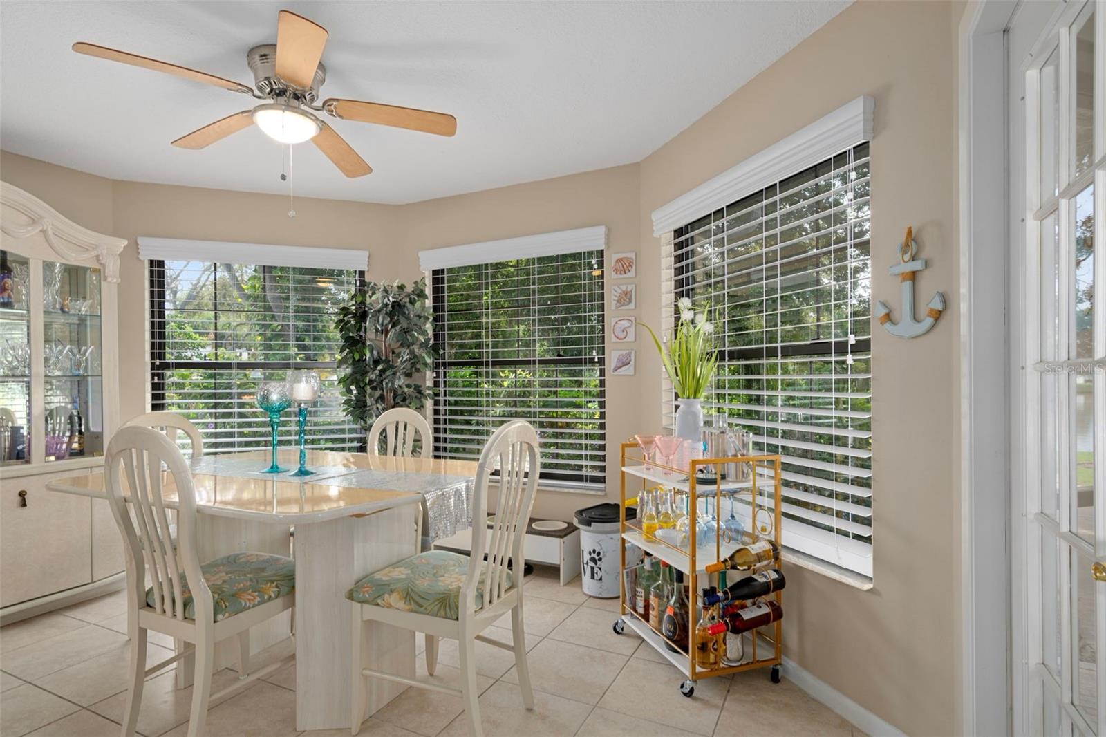 Image 22 of 53 For 2932 Windridge Drive
