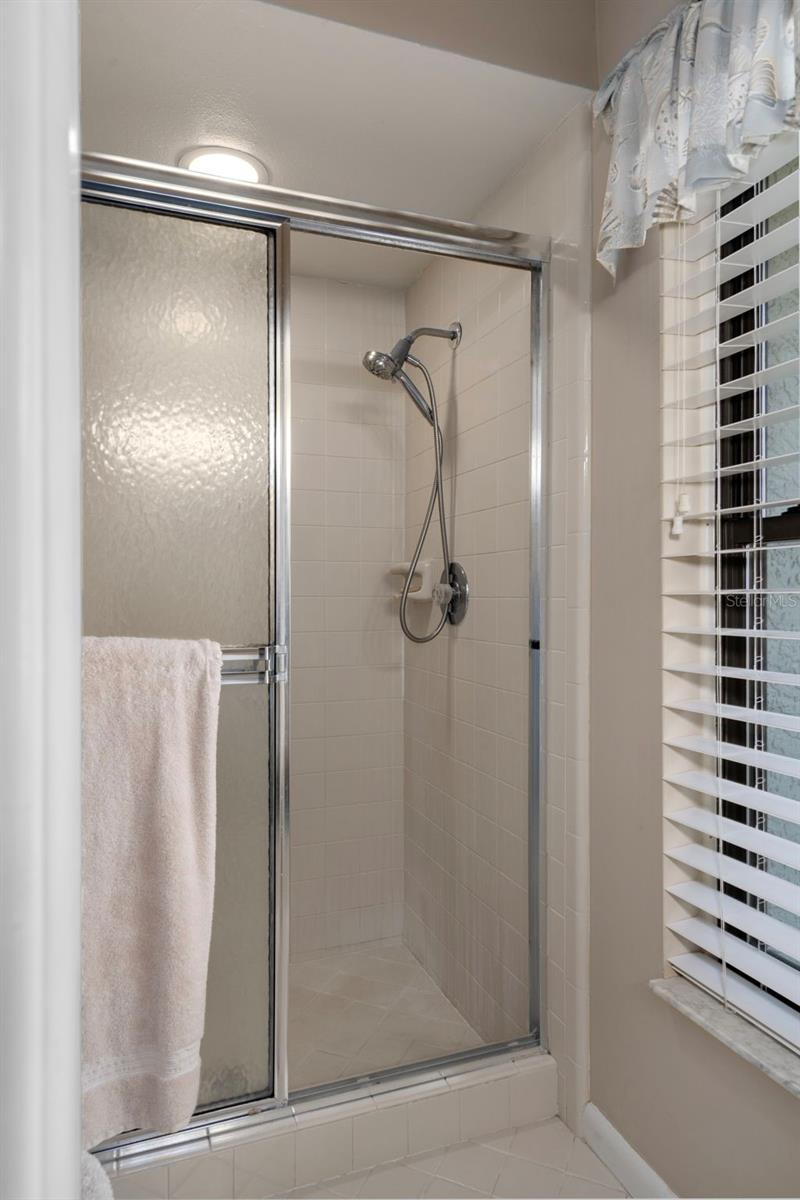 Image 30 of 53 For 2932 Windridge Drive