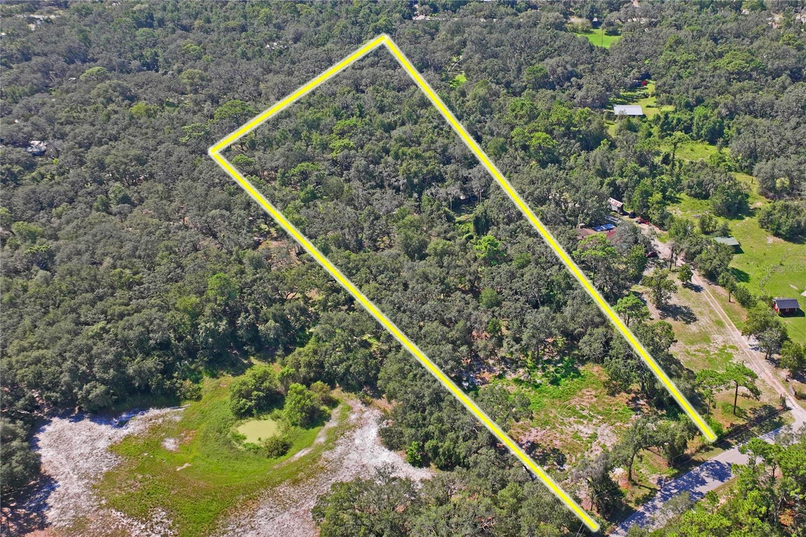 Image 8 of 11 For 16900 Akins Drive