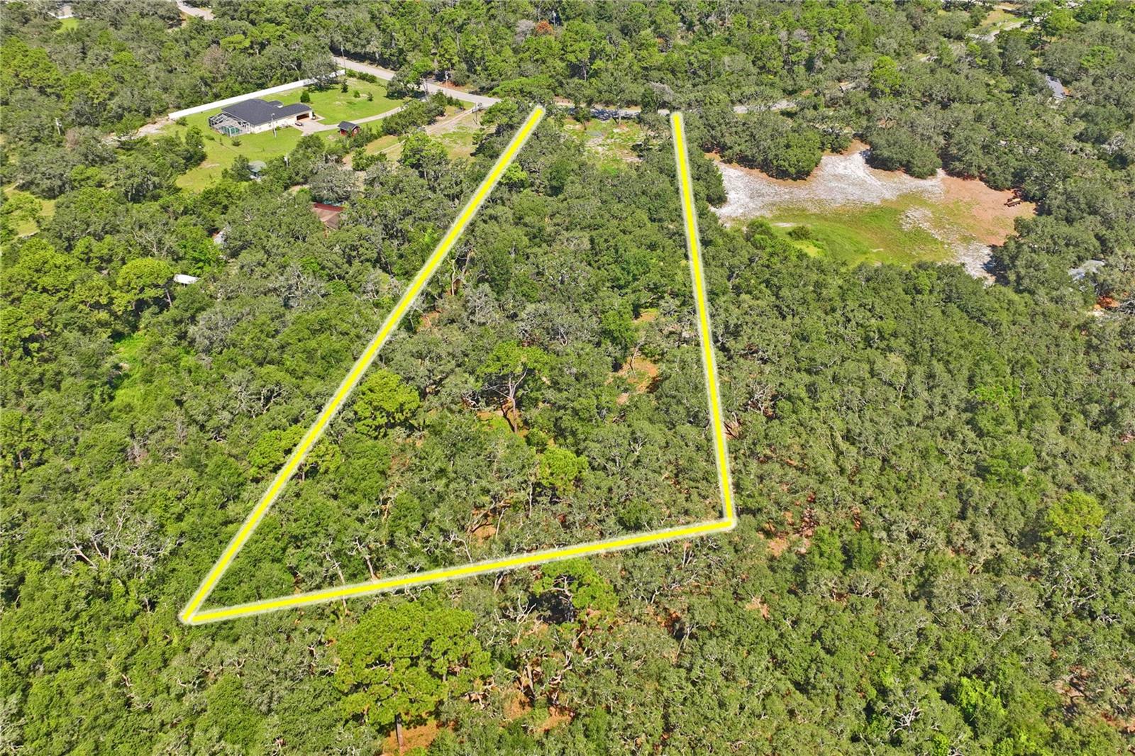 Image 9 of 11 For 16900 Akins Drive