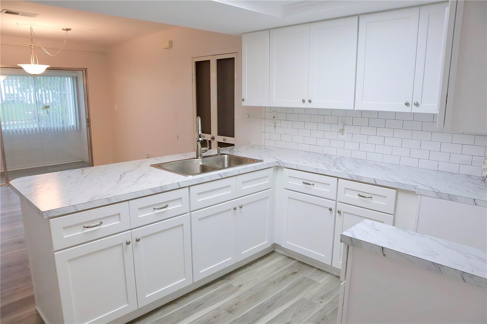 Image 12 of 28 For 5419 Palm Drive  130