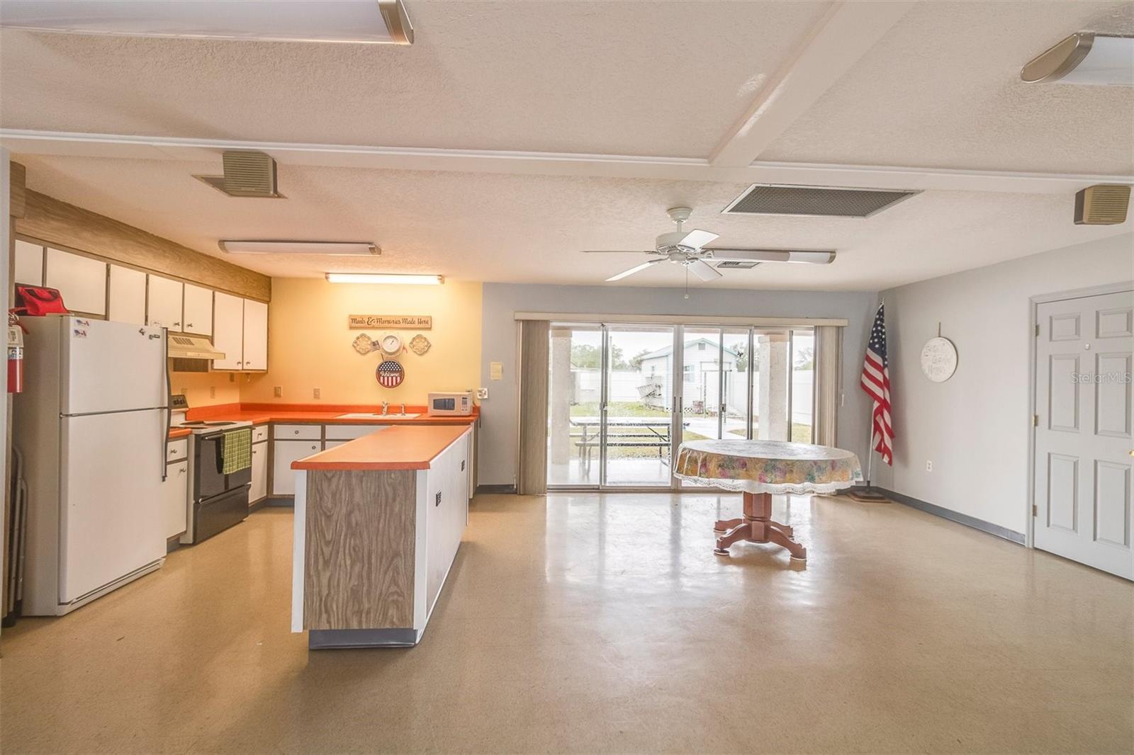 Image 27 of 28 For 5419 Palm Drive  130